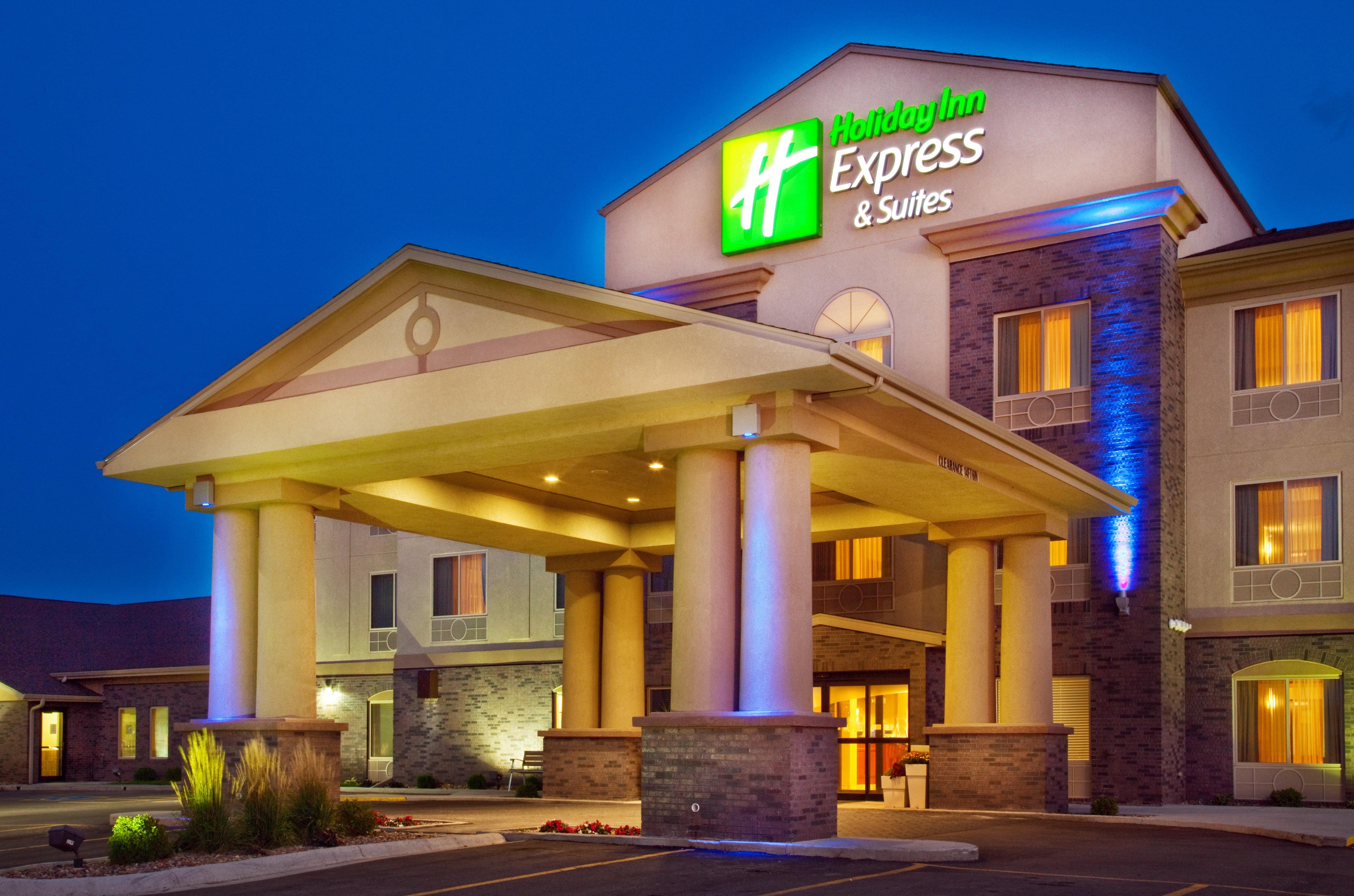 Holiday Inn Express Hotel & Suites Sheldon, An Ihg Hotel Exterior photo